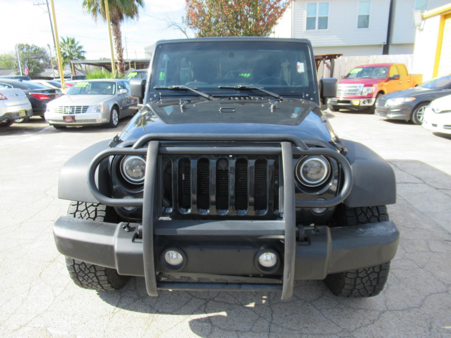 2017 Black /Black Jeep Wrangler UNLIMITED SPORT (1C4BJWDG1HL) with an 3.6L V6 F DOHC 24V engine, Automatic transmission, located at 1511 North Shepherd Dr., Houston, TX, 77008, (281) 657-1221, 29.798361, -95.412560 - 2017 JEEP WRANGLER UNLIMITED SPORT VIN: 1C4BJWDG1HL517754 1 C 4 B J W D G 1 H L 5 1 7 7 5 4 4 DOOR WAGON/SPORT UTILITY 3.6L V6 F DOHC 24V GASOLINE REAR WHEEL DRIVE W/ 4X4 - Photo#34